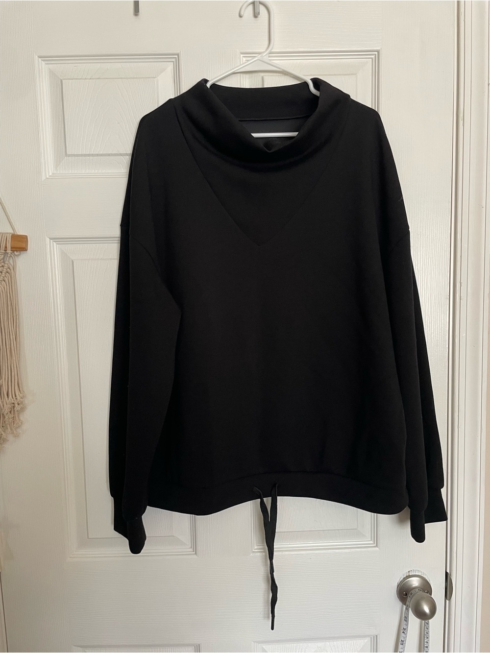 Black Funnel Neck Women's XL Sweater